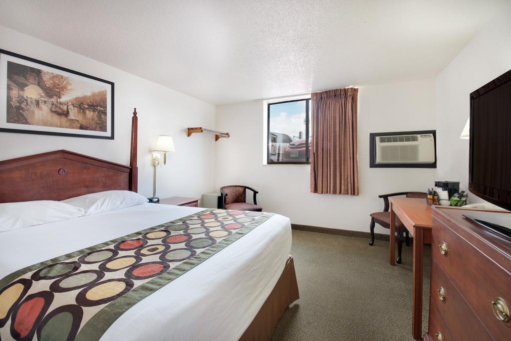 Serena Inn & Suites Of Rapid City Ngoại thất bức ảnh